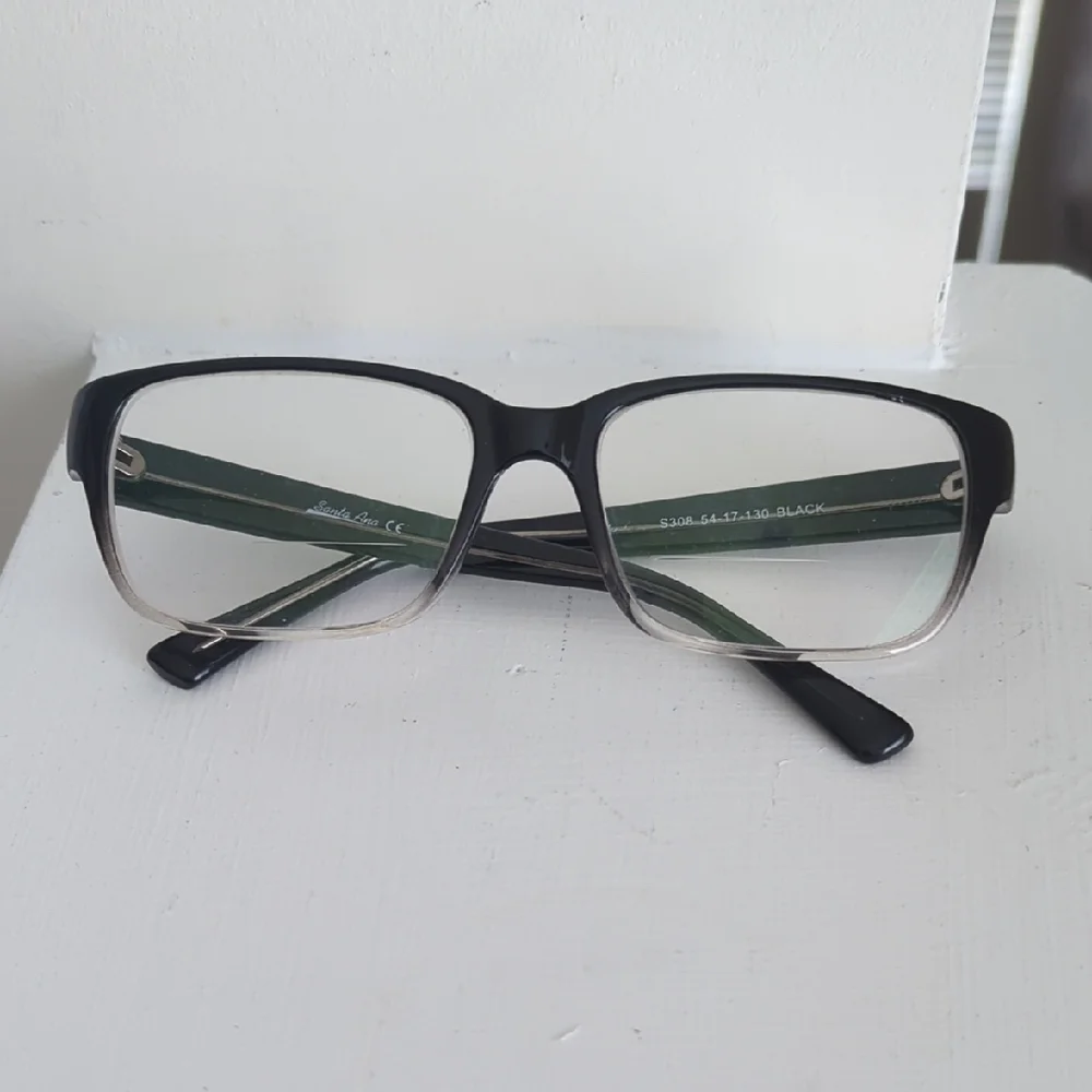Black and Silver Rectangular Glasses